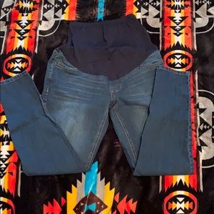 Comfortable high rise jeans